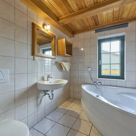 Brauner Hirsch Otel Kammerforst