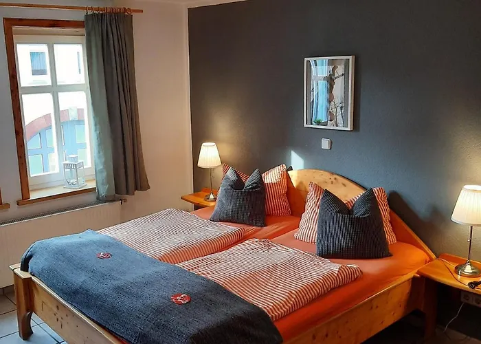 Brauner Hirsch Hotel 3*