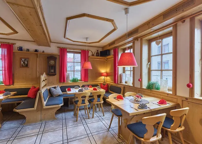 Brauner Hirsch Kammerforst